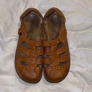 Alegria Women's Pesca Fisherman Leather Sandal size:42